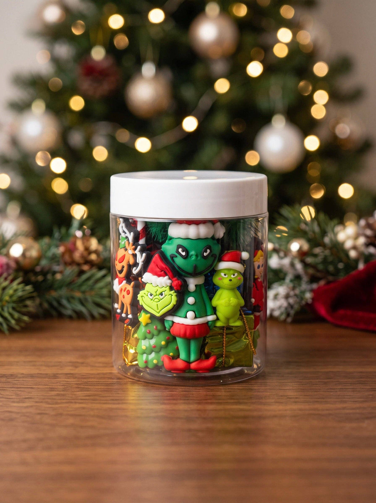 Christmas Dough Jars: 8 oz. Decorate a Tree
